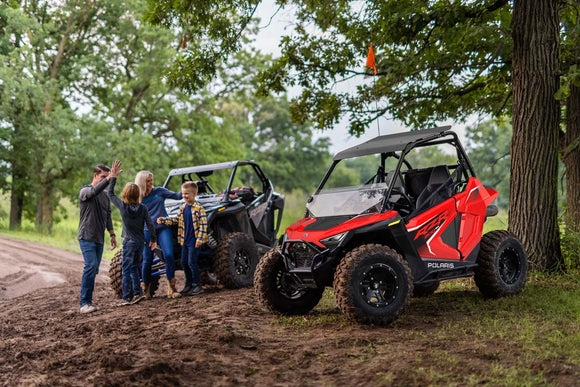2025 Polaris RZR 200 EFI